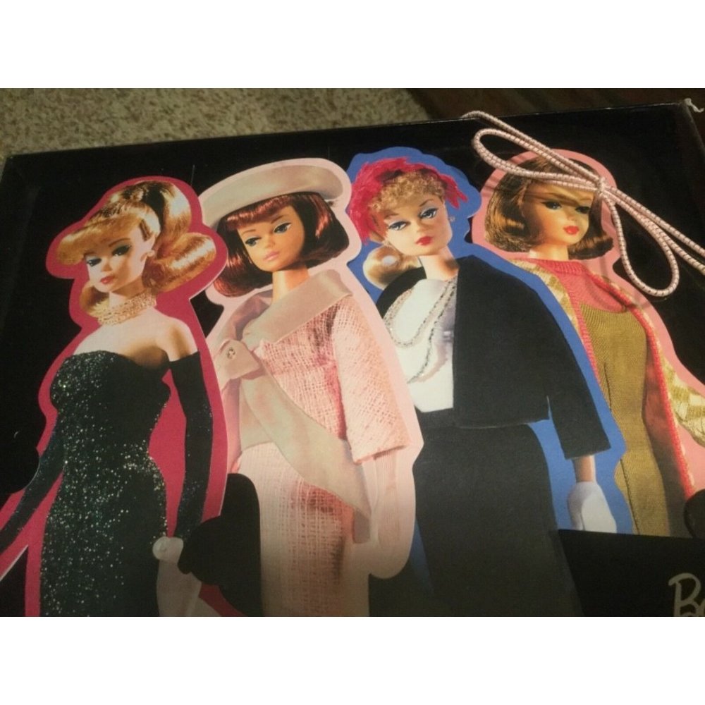 Barbie Nostalgic Cards Hallmark Collection NIB 4 cards/envelopes/seals 2003